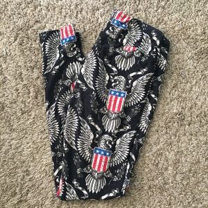 One Size Lularoe Americana Leggings